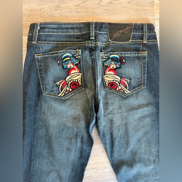 Ed Hardy Vintage Women’s Denim Jeans – Geisha Embroidered Back Pocket